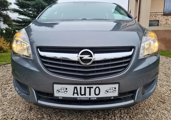 Opel Meriva cena 34555 przebieg: 115900, rok produkcji 2015 z Przysucha małe 781